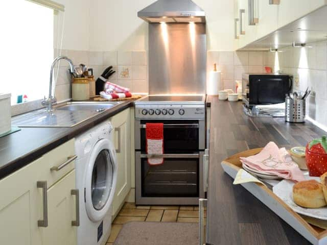 Kitchen | Skyber Cottage, Ruan Minor, near Helston