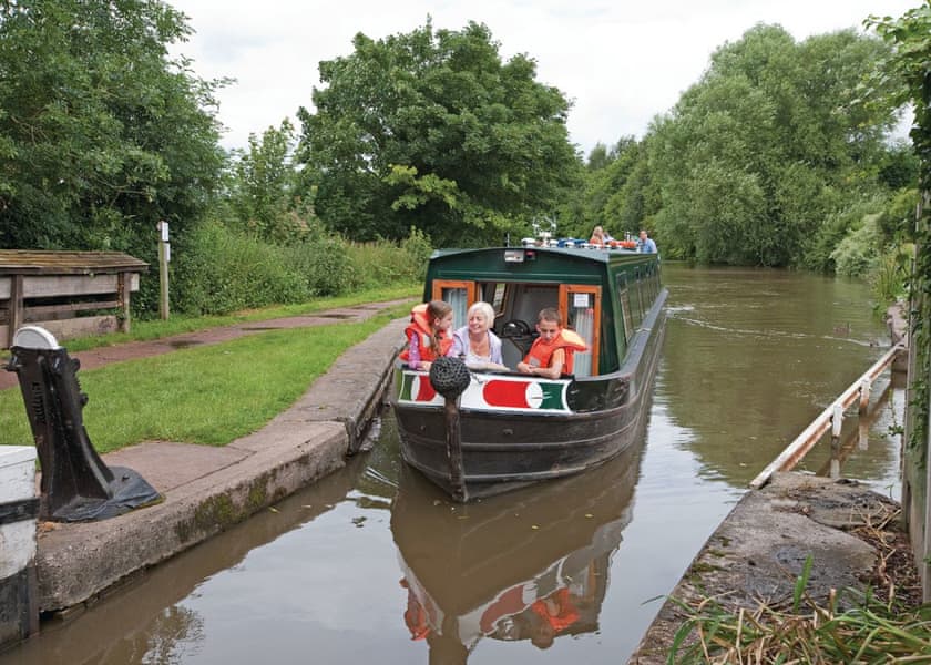 Knighton Boat Hire