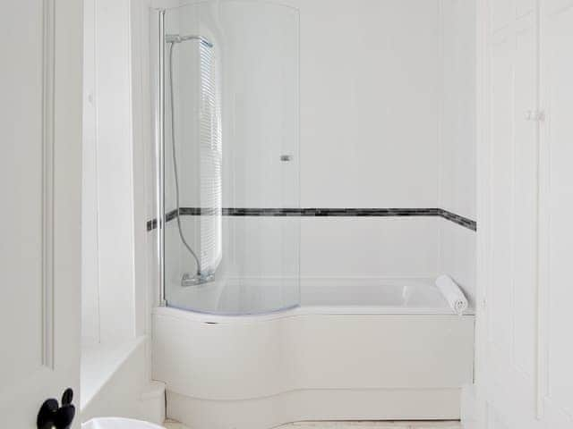 En-suite | Hillside, Port Isaac