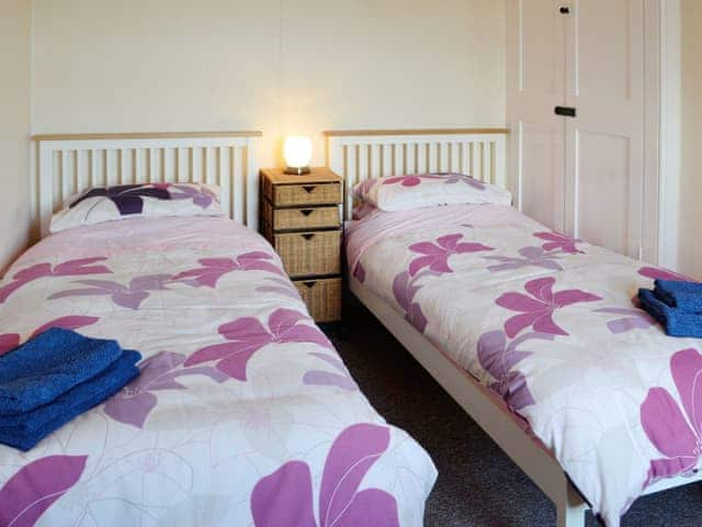 Twin bedroom | Trevina, Portland, nr. Weymouth