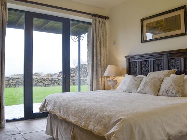 Comfortable double bedroom | The Granary - High Thorn Farm Cottages, Selside near Kendal