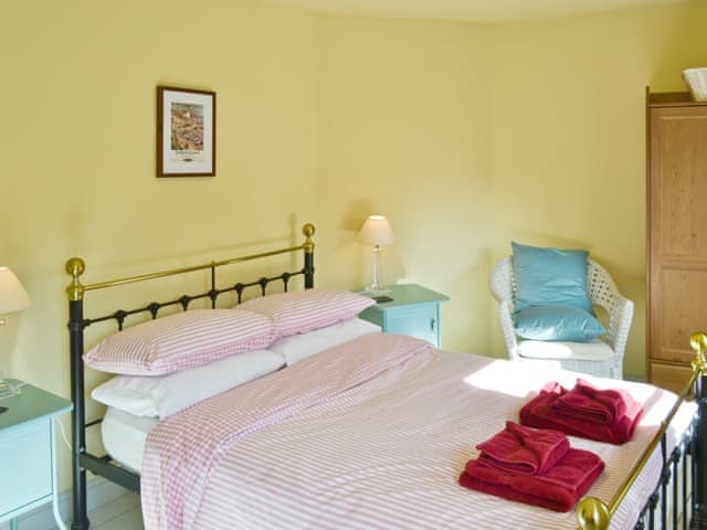 Double bedroom | Turnstone Cottage, 