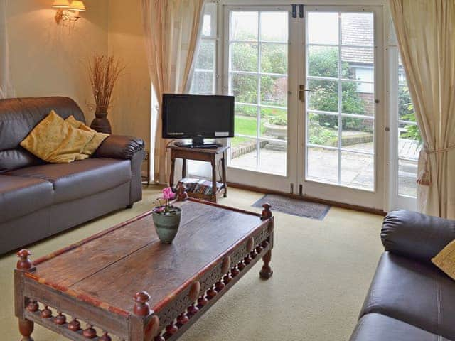 Living room | Apple Tree Cottage, West Wittering