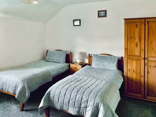 Twin bedroom | Eastwyn, Winterton-on-Sea