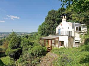 Exterior | Eastwood Lodge, Bath