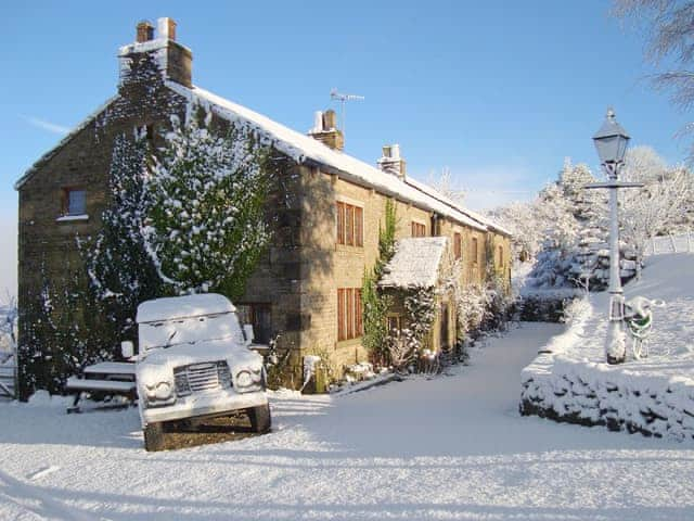 Exterior in Winter | Townfield Farm, Kettleshulme, nr. Whaley Bridge