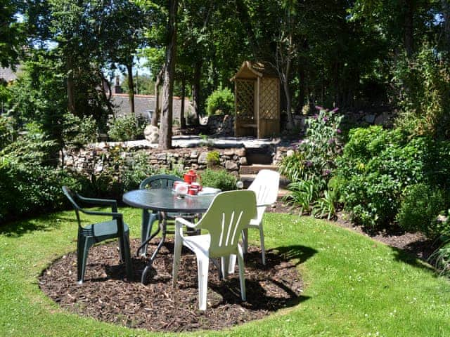 Lovely, well maintained garden and grounds | Skyber Cottage, Ruan Minor, near Helston