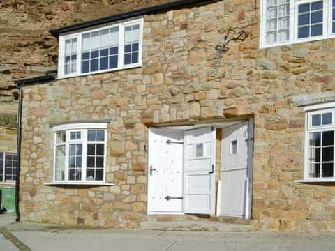 Delightful fishermen&rsquo;s cottage with uninterrupted sea views | Rockpool Cottage, Staithes near Whitby