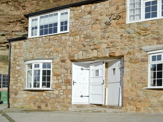 Delightful fishermen’s cottage with uninterrupted sea views | Rockpool Cottage, Staithes near Whitby