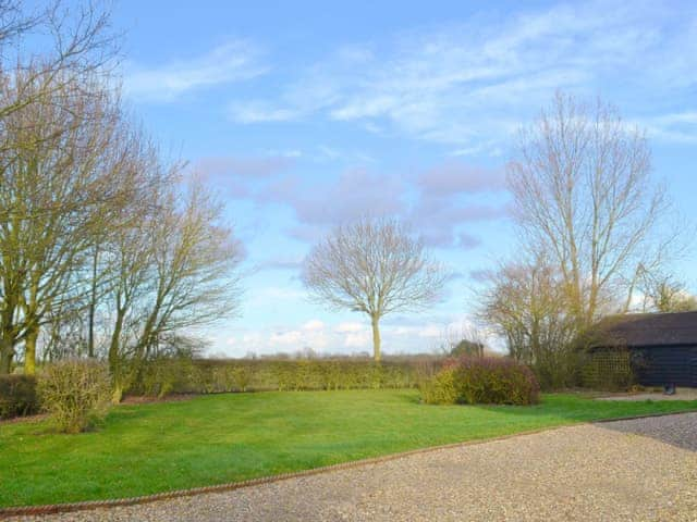 Garden and grounds | Rose Farm Barn, Cratfield, nr. Laxfield