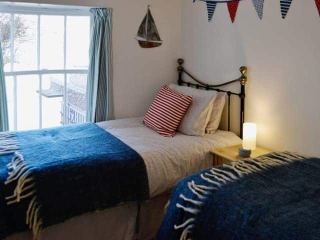 Twin bedroom | Beachside Cottage, Shaldon, nr. Teignmouth