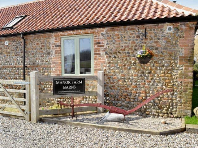 Exterior | Manor Farm Barns - Fox&rsquo;s Den, Witton, nr. North Walsham