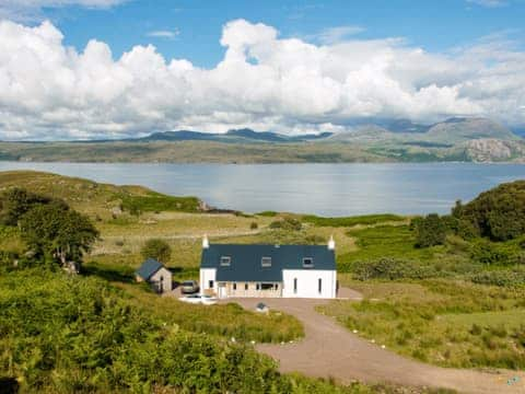 Tigh An Iasgair is a superb, architect designed house which stands on the shores of Fisherman&rsquo;s Bay on Loch Torridon  | Tigh An Iasgair, Fearnbeg, near Applecross