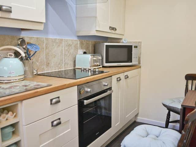 Kitchen | Granary Cottage, Cockington, nr. Torquay