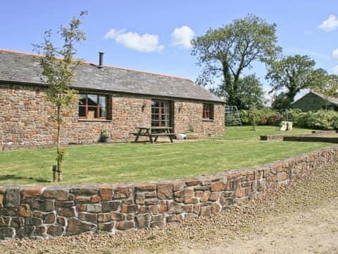 Exterior | Berry Barns - The Shippen, Shebbear, nr. Beaworthy