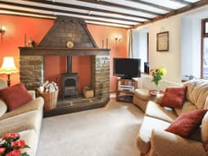 Living room | Swansea Valley Holiday Cottages - Hafod Y Wennol, Cilybebyll, nr. Pontardawe