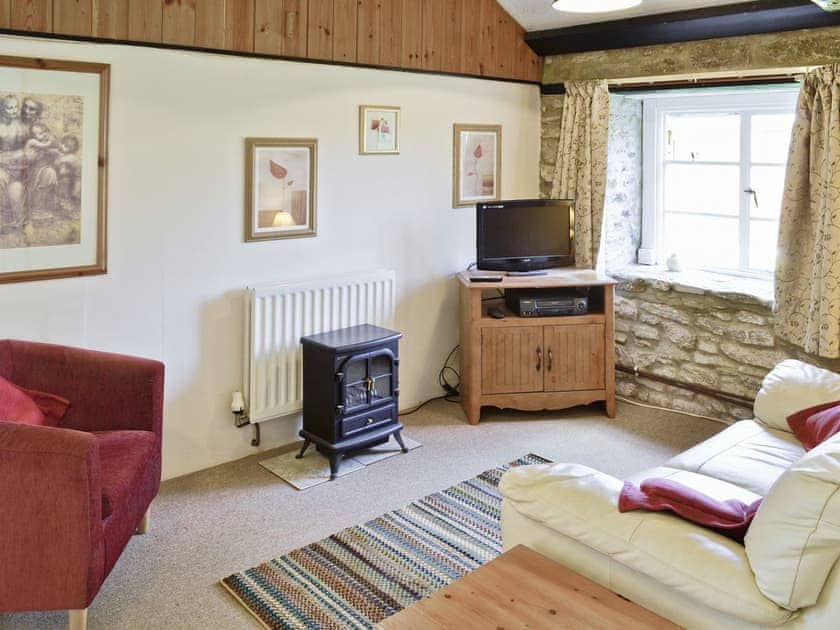 Open plan living/dining room/kitchen | White Horse Farm - Badger&rsquo;s, Middlemarsh, nr. Sherborne