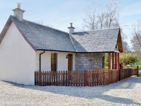 Exterior | North Lodge Gate House, Muir of Ord