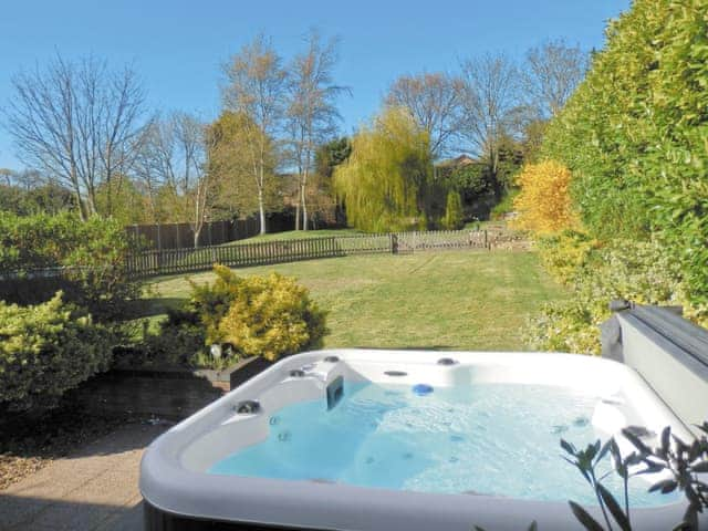 Hot tub | Willow Pool House, Kessingland, nr. Lowestoft