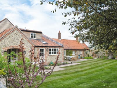 Exterior | Marsh Barn, Brancaster