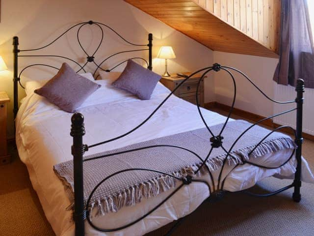 Double bedroom | Friendship Cottage, Whitby