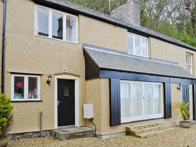 Exterior | Stable Cottage, Llandudno