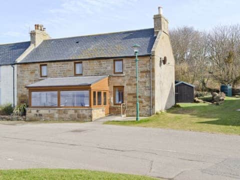 Exterior | Sandy&rsquo;s Hoose, Portmahomack