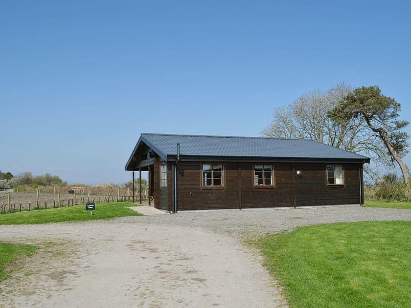 Exterior | Arbigland Farm Cottages - Lapwing Lodge, Carsethorn, nr. Dalbeattie