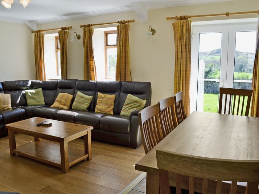 Open plan living/dining room/kitchen | Gwynfryn Farm Holidays - Padarn, Pwllheli