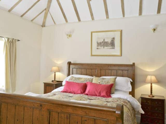 Double bedroom | Rose Farm Barn, Cratfield, nr. Laxfield