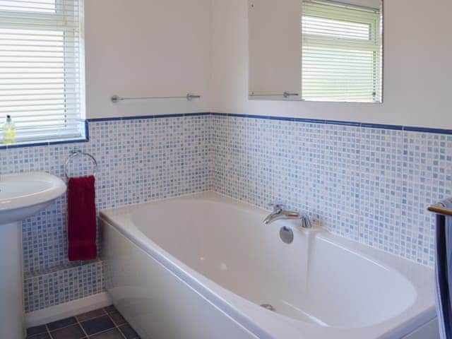 Bathroom | Far Horizons, Seaview