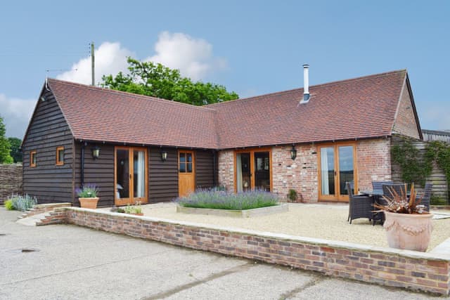 Delightful single storey conversion set amidst working farmland | The Peacock Barn, Burwash