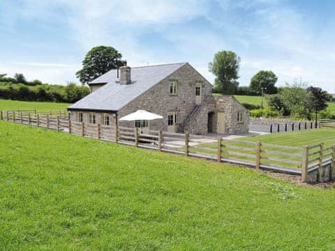 In a secluded and rural location | Pheasant Fields - Holly and Pines Holidays, Holywell