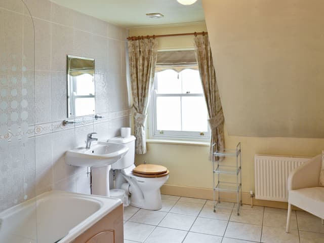 Bathroom | The Limes and Coach House - The Limes, Swanwick, nr. Alfreton