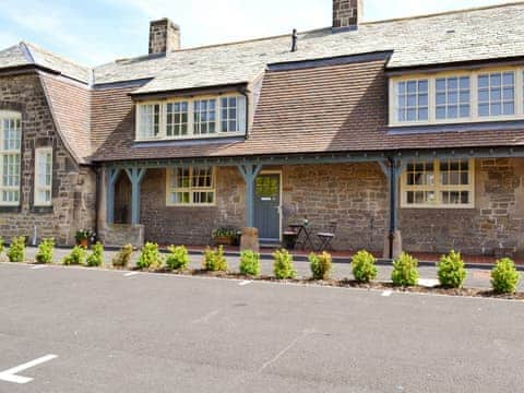 Exterior | Abacus House, Hackney near Matlock