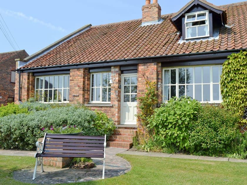 Attractive cottage | Jasmine Cottage - Barmoor Farm Cottages, Scalby, near Scarborough