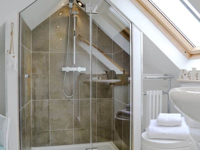 Shower room | Little Willows, Naphill, nr. Princes Risborough