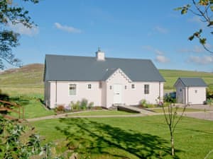 Exterior | Dunultach Cottage, Clachan near Tarbert