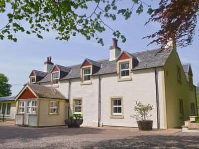 Holm Lodge