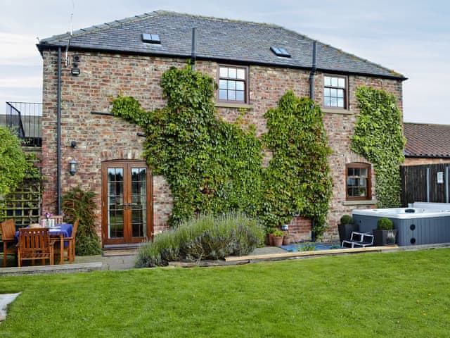 Exterior | Cass Lodge, near Easingwold