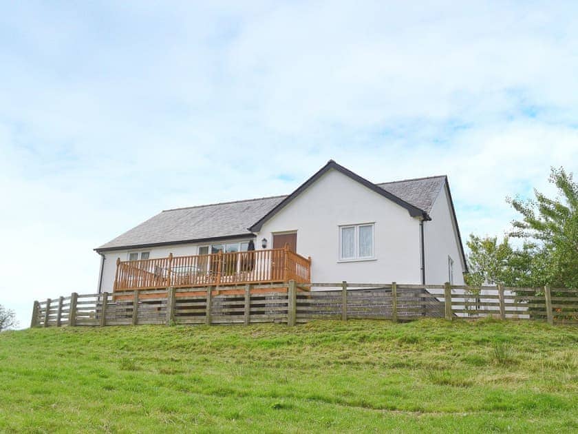 Exterior | Madog&rsquo;s Wells - Swallow Cottage, Llanfair Caereinion, nr. Welshpool
