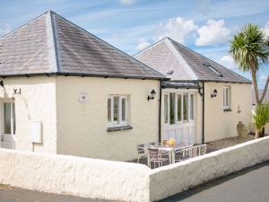 Exterior | The Hen House, Freshwater East near Pembroke