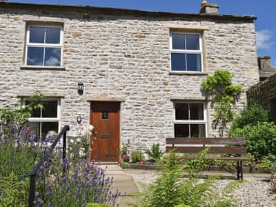 Exterior | Harriet’s Cottage, Muker near Reeth