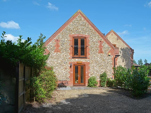 Exterior | The Coach House, Holt