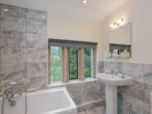 Bathroom | Hall Cottage, Oxnead, nr. Aylsham