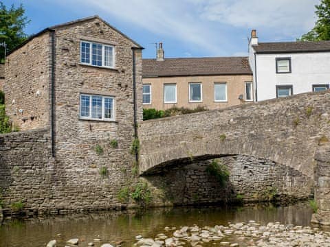 Exterior | Riverbank Cottage, Kirkby Stephen