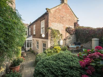 Exterior | Barbican Cottage, Middleham near Leyburn