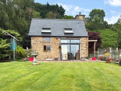 Exterior | Acorn Cottage, Bircher Common, nr. Leominster