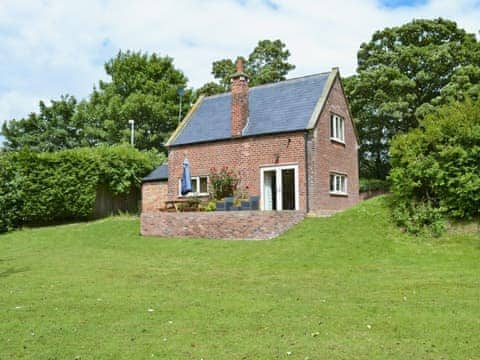 Thoughtfully renovated coach house | The Old Coach House, Ulrome near Bridlington