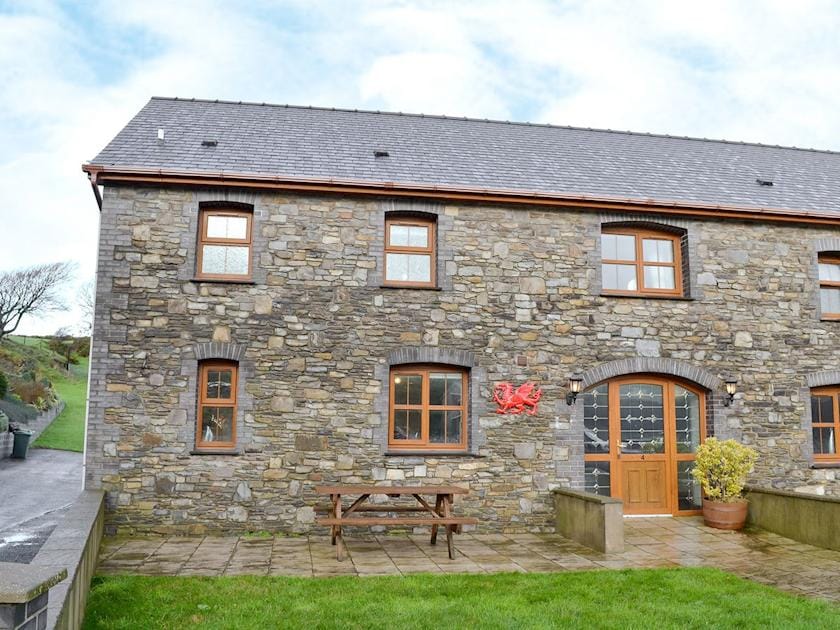 Beautiful stone built semi detached cottage | No 4 Pengraig Draw - Pengraig Cottages, Near Llanfarian